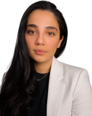 Photo of Anosh Mir, NP, RNEC
