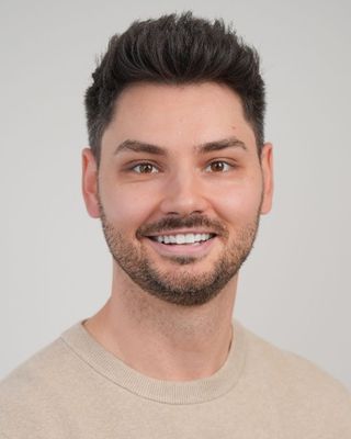 Photo of Edgar Prudcoi, Registered Psychotherapist, MPsy, RP