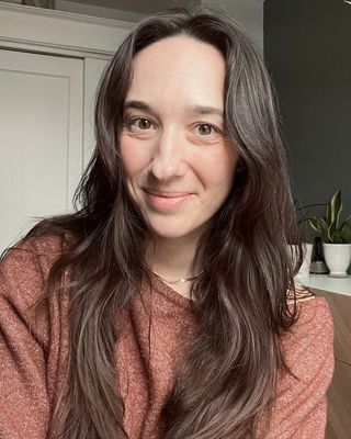Photo of Jessica Zupan, Registered Psychotherapist (Qualifying), RP(q), ExAT