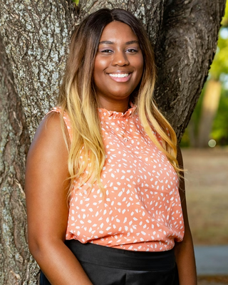 Photo of Ariana Correia, Clinical Social Work/Therapist, LCSW