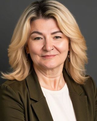 Photo of April Lincoln, Clinical Social Work/Therapist, MSW, LCSW, CEAP, SAP