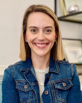 Photo of Carrie Gensler, Licensed Professional Counselor, LPC, CCTP, CPCS, NBCCH