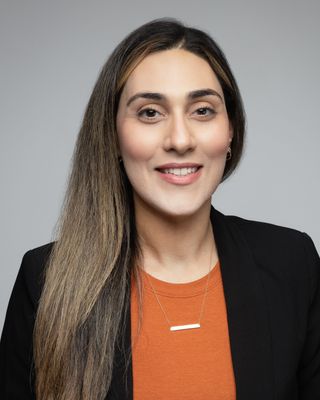 Photo of Ava Razavi, Counsellor in Victoria, BC