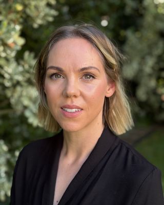 Photo of Julia Fitzroy-Chow, Pre-Licensed Professional, ASW