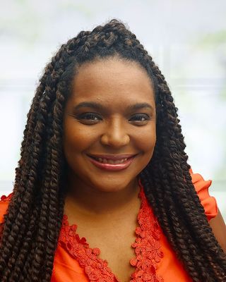 Photo of Soraya Carr, LMHC