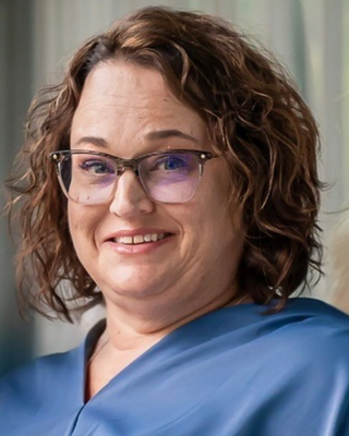 Photo of Karen Kallmann, Clinical Social Work/Therapist, LSW