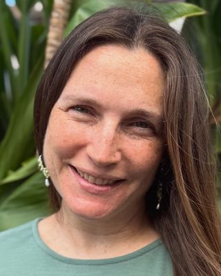 Photo of Alexandra Wang, Psychiatrist, MD, MPH