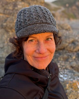 Photo of Jenny Epstein Kessem, Licensed Professional Counselor, MA, LPC, BC-DMT, ACS