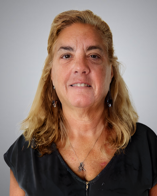 Photo of Suzan Cahill, Clinical Social Work/Therapist, MSW, LICSW
