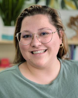 Photo of Samantha Phillips, Clinical Social Work/Therapist, LSW
