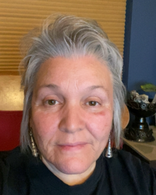 Photo of Yvonne Estrada, Marriage & Family Therapist, LMFT