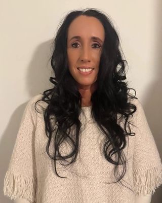 Photo of Kacie Marie Householder, Clinical Social Work/Therapist, MSSA, LISW
