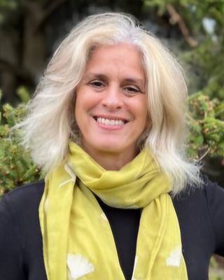 Photo of Dea Bozzo, Registered Social Worker, RSSW