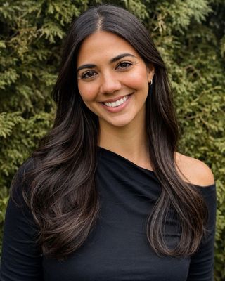 Photo of Callie Riback, Licensed Social Worker, MSW, LSW