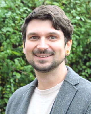 Photo of Alexander Freeman, Psychiatric Nurse Practitioner, PMHNP
