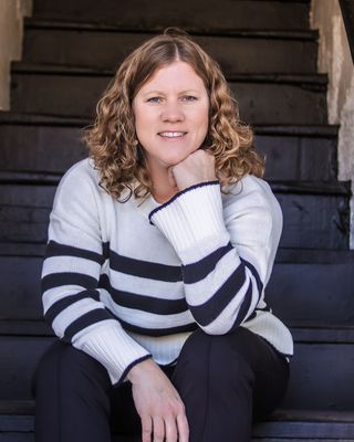 Photo of Heather McGinty, MA, BCCC