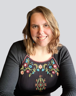 Photo of Elizabeth Burdzy, Marriage & Family Therapist, LMFT