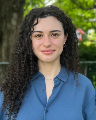 Photo of Stefanie Di Bello, Pre-Licensed Professional
