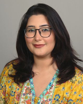 Photo of Mariam Mohsen, LMFT-R, Pre-Licensed Professional