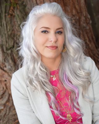 Photo of Ariel Yabek - Akindred Healing, Marriage & Family Therapist, MA, LMFT