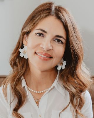 Photo of Carmen Arrufat Ives, Pre-Licensed Professional in Maitland, FL
