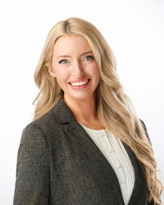 Photo of Abby Candelari, Psychologist, Ph.D.