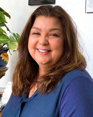 Photo of Monica Arredondo, Registered Mental Health Counselor Intern in Florida