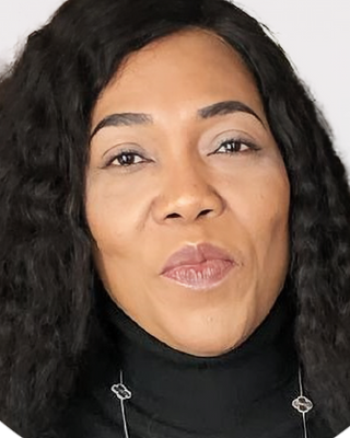 Photo of Idayatu Ola Omoniyi, Psychiatric Nurse Practitioner, PMHNP