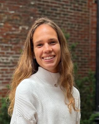 Photo of Maeve Hollister, Licensed Professional Counselor Candidate, MA, LPCC