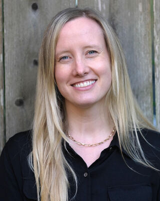 Photo of Annie Alpers, Psychologist in Western Addition, San Francisco, CA