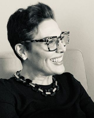 Photo of Michele J Rosario, Clinical Social Work/Therapist, CEAP, LCSW