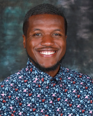 Photo of Revay Stewart, Counselor, tLMHC