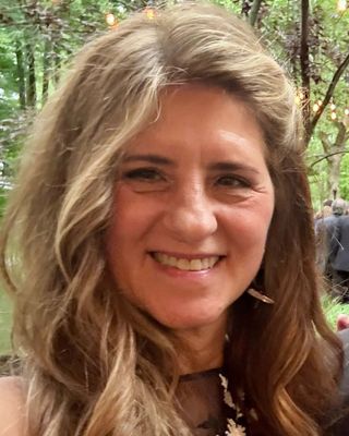 Photo of Kathe DeSanctis Moyer, Counselor, LPC, NCC, ACS, BSN