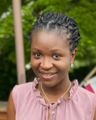 Photo of Dolapo Fox, Psychiatric Nurse Practitioner, PMHNP