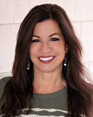 Photo of Lisa Von Colln, Licensed Professional Counselor, MA, NCC, LPC, RPT-S