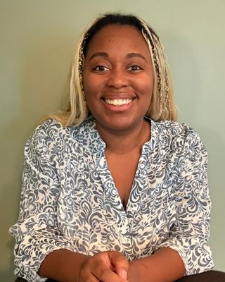 Photo of Laquila Manning, Marriage & Family Therapist, MA, LMFT