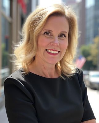 Photo of Lisa Deighton, Registered Psychotherapist, MACP, CCH