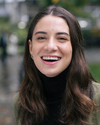 Photo of Asya Latifoglu, Counselor in New York