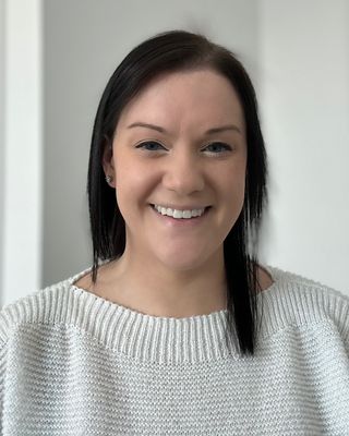 Photo of Erin Smith, Registered Psychotherapist (Qualifying), BA, MACP