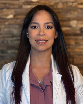 Photo of Jelinet Caban Hernandez, Psychiatric Nurse Practitioner, APRN, MSN, PMHNP