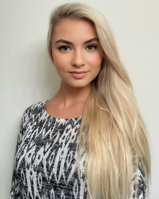 Photo of Diana Plotnikova, Marriage & Family Therapist, LMFT