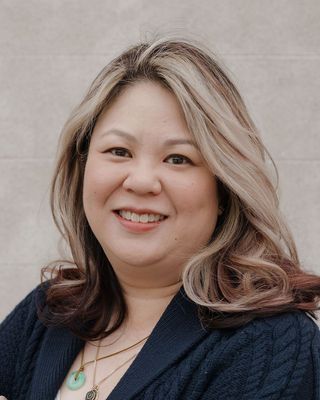 Photo of Joanna Chow-Fernandes, Registered Psychotherapist (Qualifying)