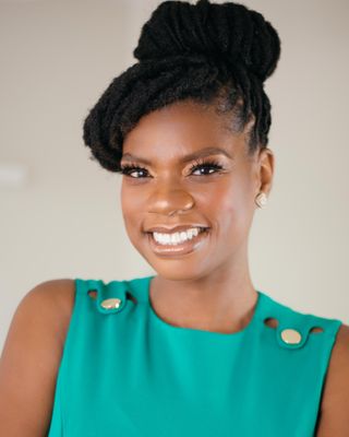 Photo of Shenee Johnson, Licensed Professional Counselor in Miami, FL