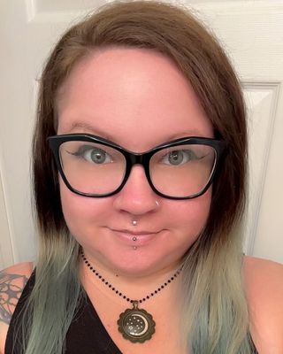 Photo of Allison Dennis, LMSW