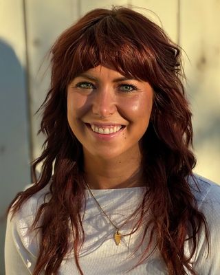 Photo of Alyssa Turik, Registered Social Worker, MSW, RSW