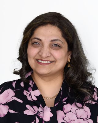 Photo of Riffat Yusaf, Registered Psychotherapist, MSc