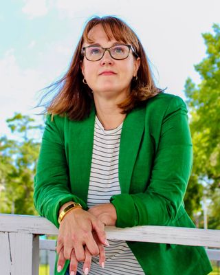 Photo of Michelle Martinetti, Pre-Licensed Professional, MS, RMHCI, NCC