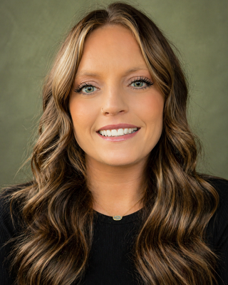 Photo of Kristen Lindsey Cauley, Clinical Social Work/Therapist, LCSW-S, CSAT, CMAT