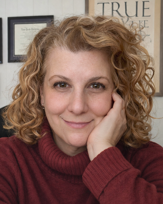 Photo of Michele M Lincoln, Clinical Social Work/Therapist, MA, LCSW