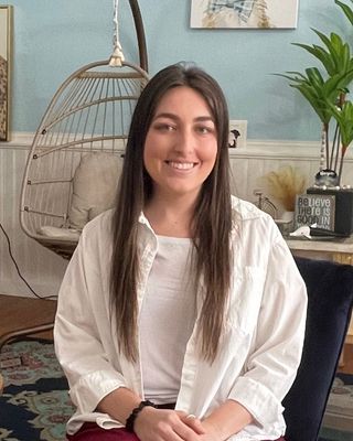 Photo of McKinley Isaacs-Cochran, Psychiatric Nurse Practitioner, PMHNP